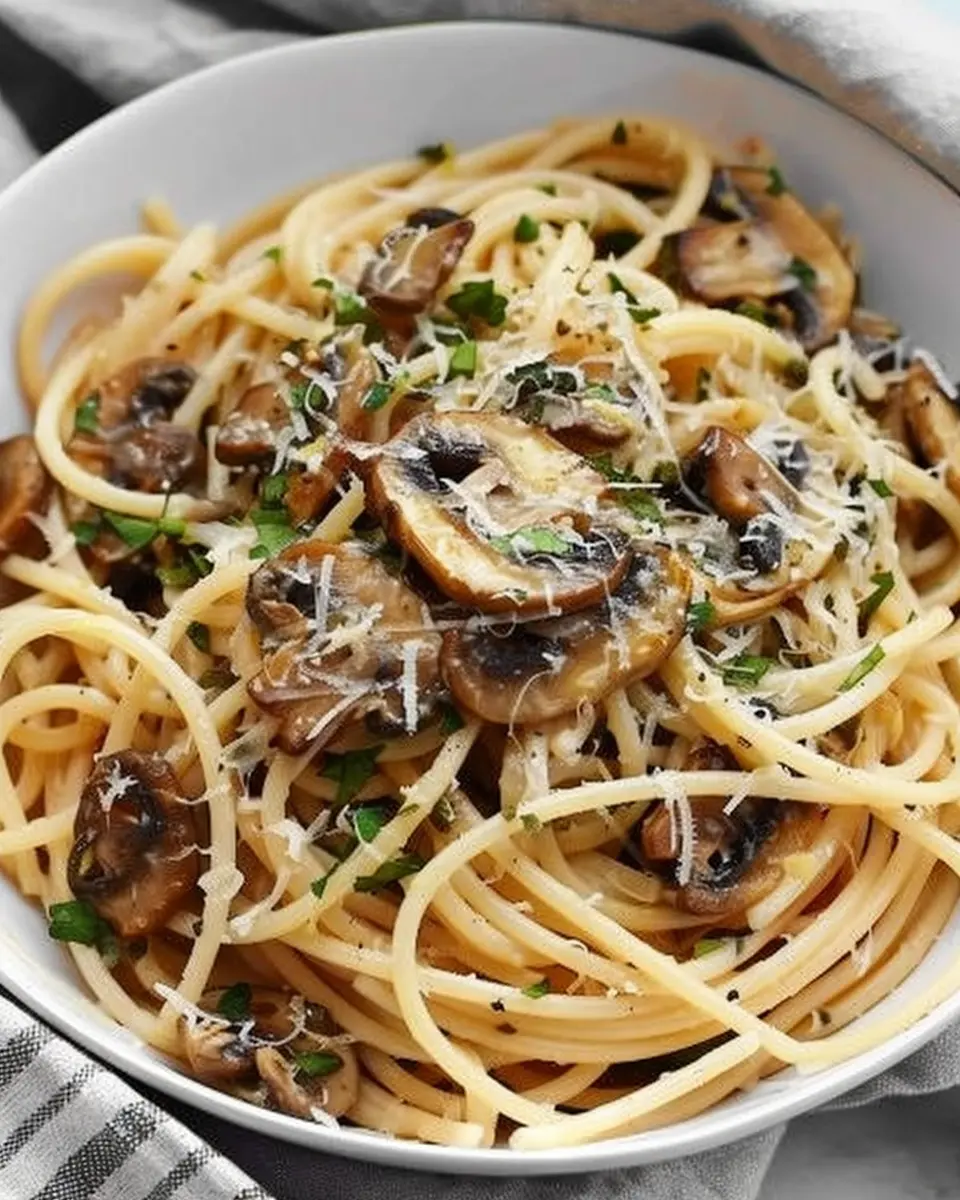 Lemon Garlic Mushroom Spaghetti: Easy, Healthy Comfort Food