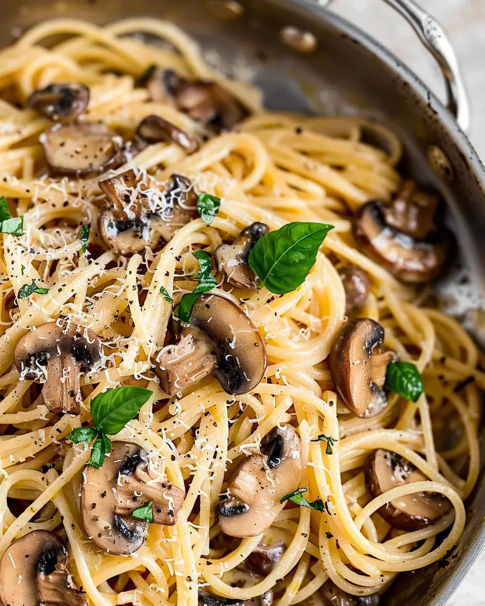 Garlic Butter Mushroom Pasta: Indulgent Comfort Food Delight